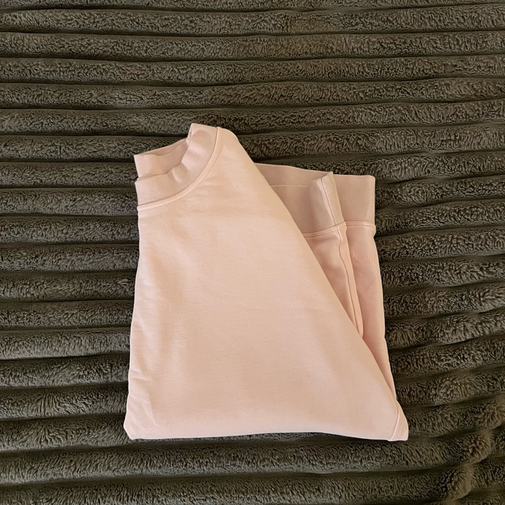 Lululemon Sweatshirt x Crewneck